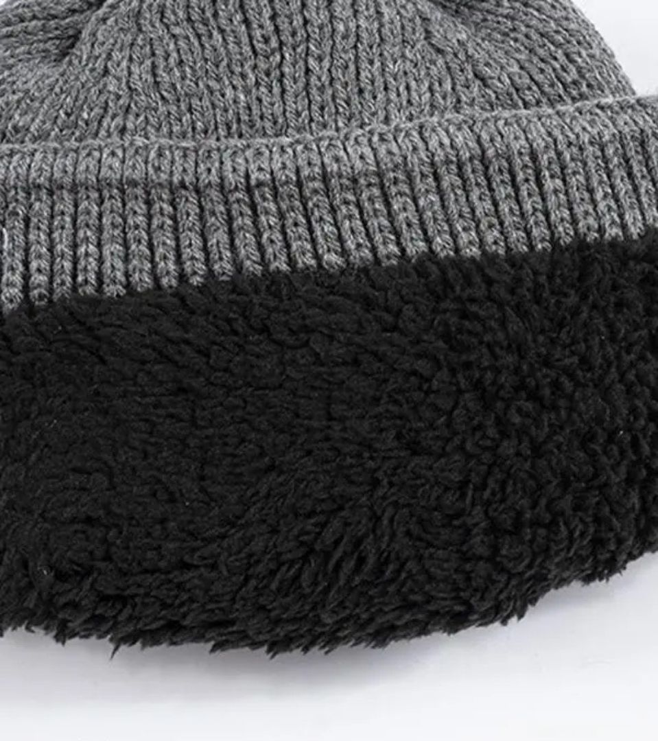 کلاه بافت ساده